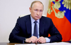 Президент России Владимир Путин подписал закон о бюджете Федерального фонда ОМС на 2022-2024 годы